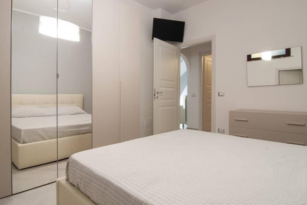 Hh Selection Emiro Villa Lascari Kültér fotó