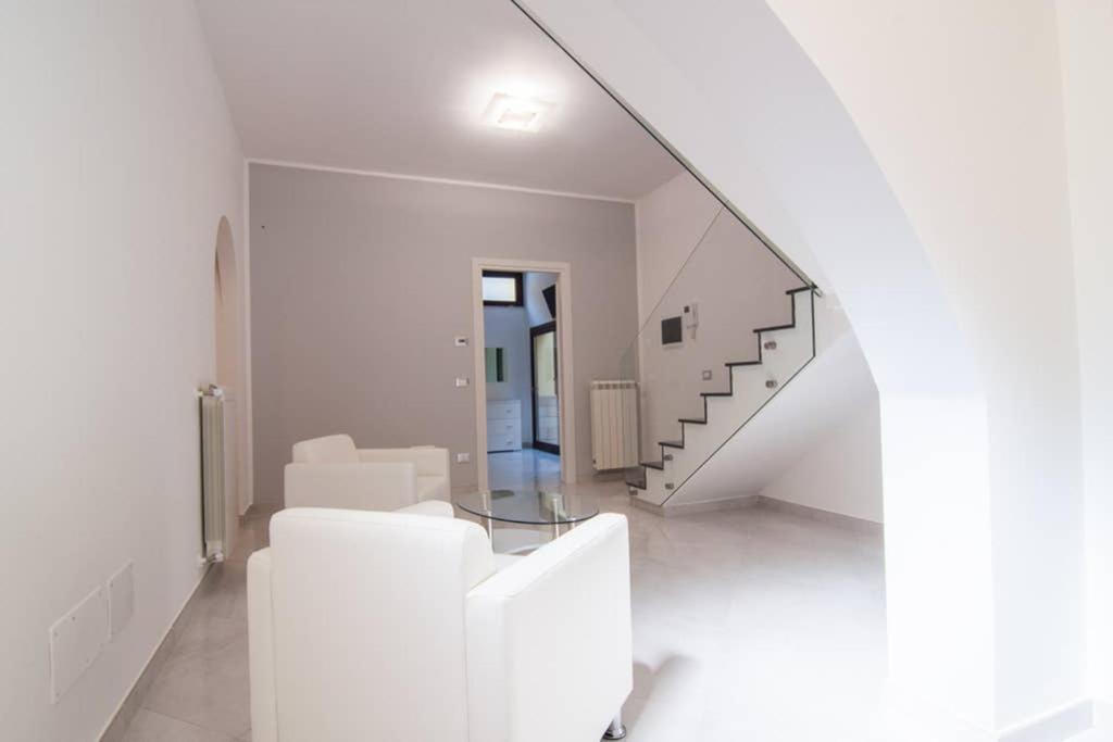 Hh Selection Emiro Villa Lascari Kültér fotó